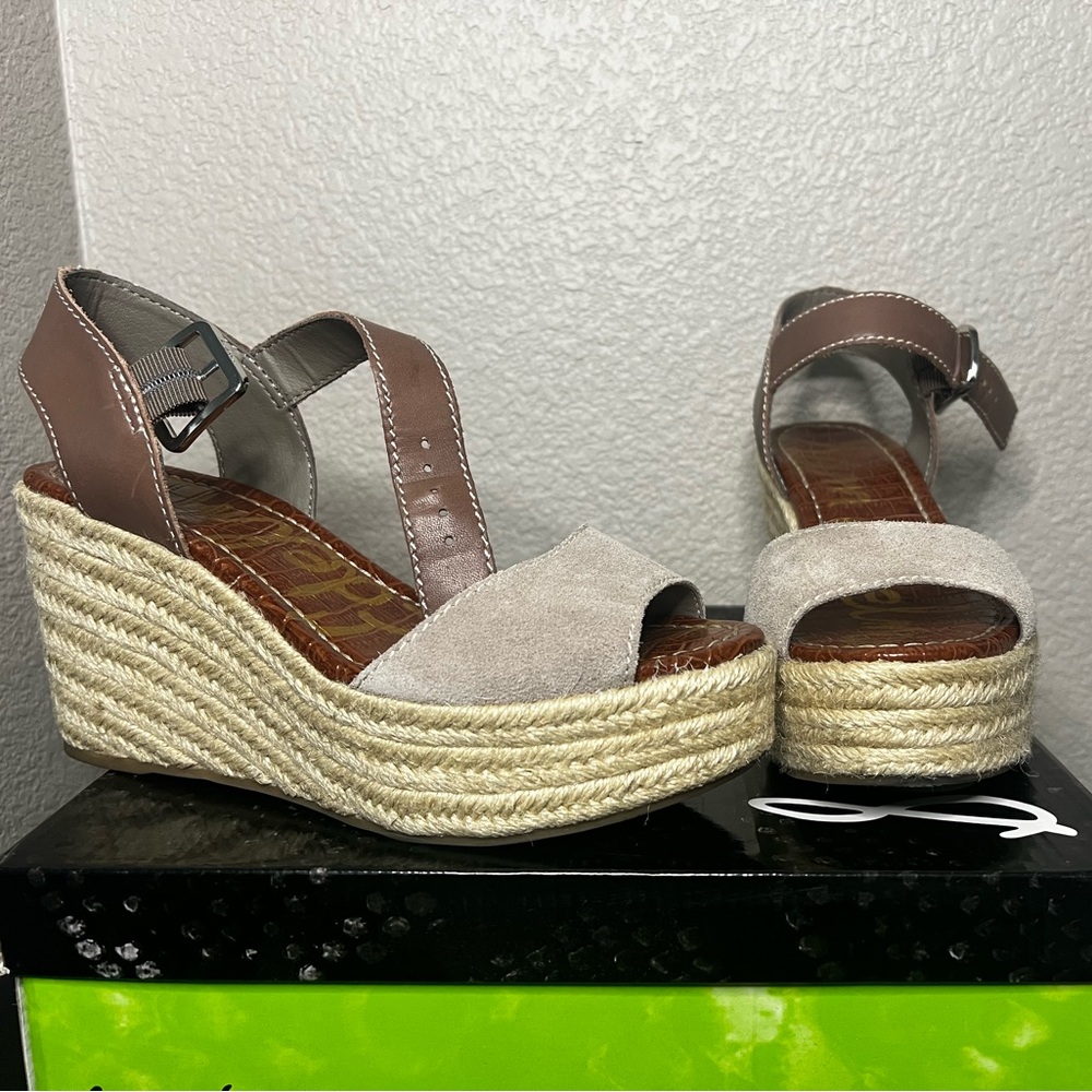 Sam Edelman Dimitree Espadrille Suede Wedge
Sandals Size 7.5